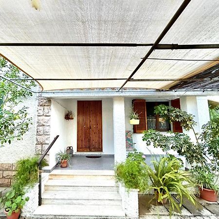 Villa Domo Austinu - Abbasanta Exterior foto